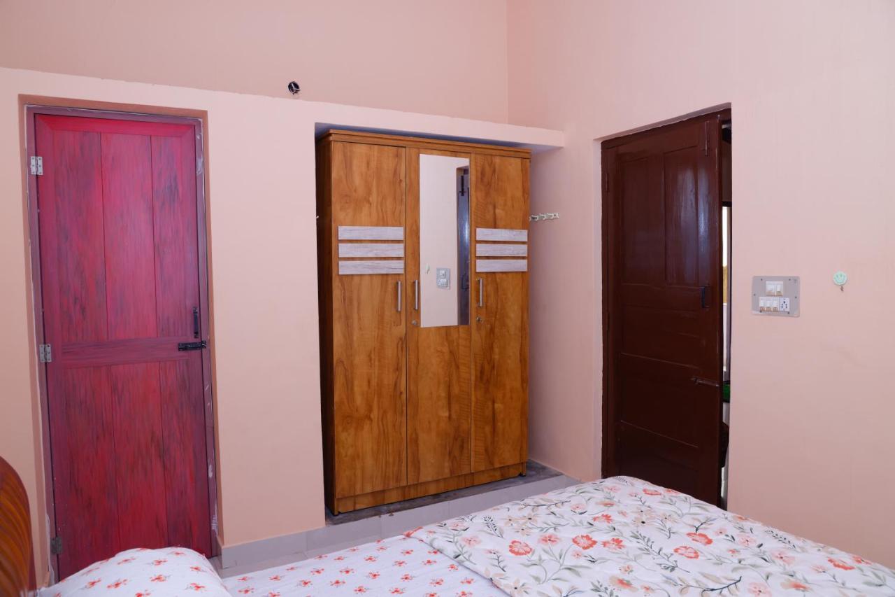 Giri'S Homestay Madikeri Kültér fotó